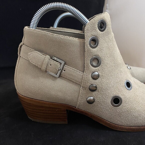 Sam Edelman Pedra Suede Pullon Ankle Boots Putty Taupe Suede Western Booties 8US - Picture 4 of 14